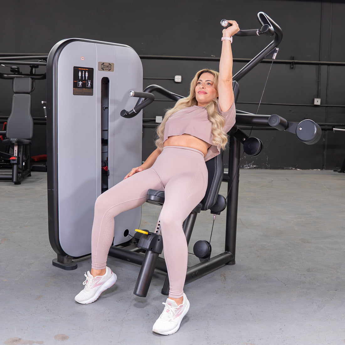 Vogue Shoulder Press by Muscle D Fitness – Commercial Strength Machine