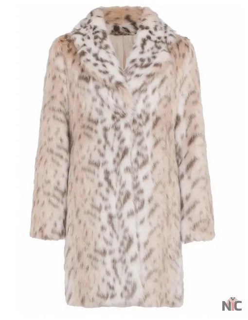 Yellowstone S04 Beth Dutton White Fur Coat