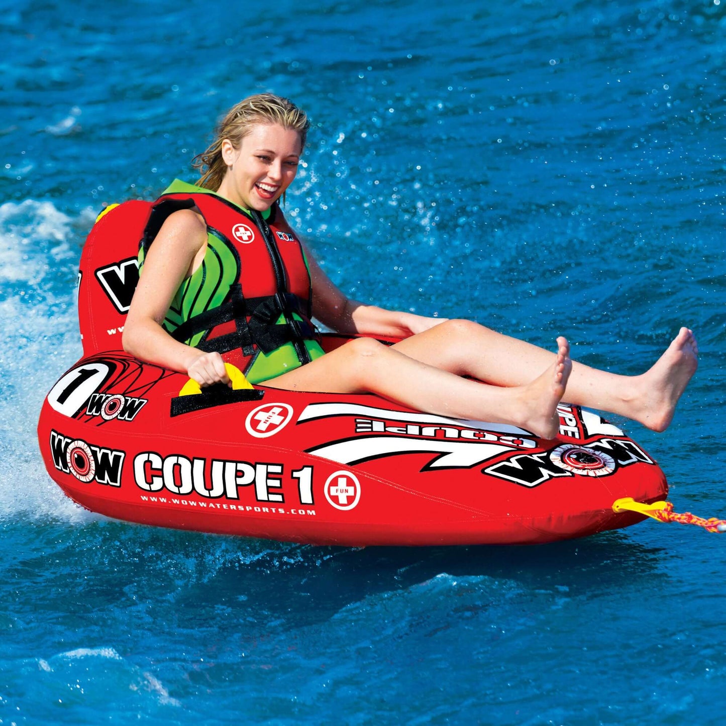 WOW Sports 1 Person Coupe Cockpit Towable Water Tube and Lounge Chair (15-1020)