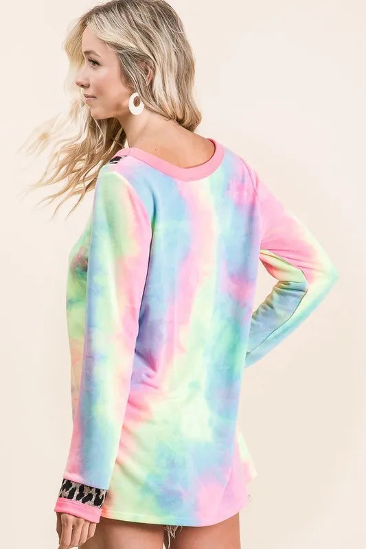 BiBi Tie Dye Terry V-Neck Top | Sybaritic Boutique