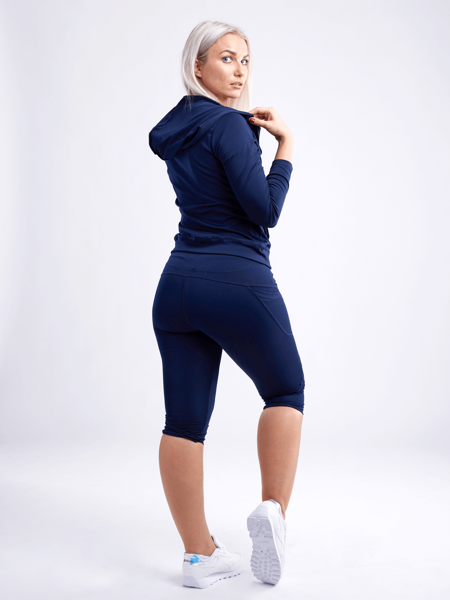 JupiterGear Mid-Rise Capri Fitness Leggings with Side Pockets