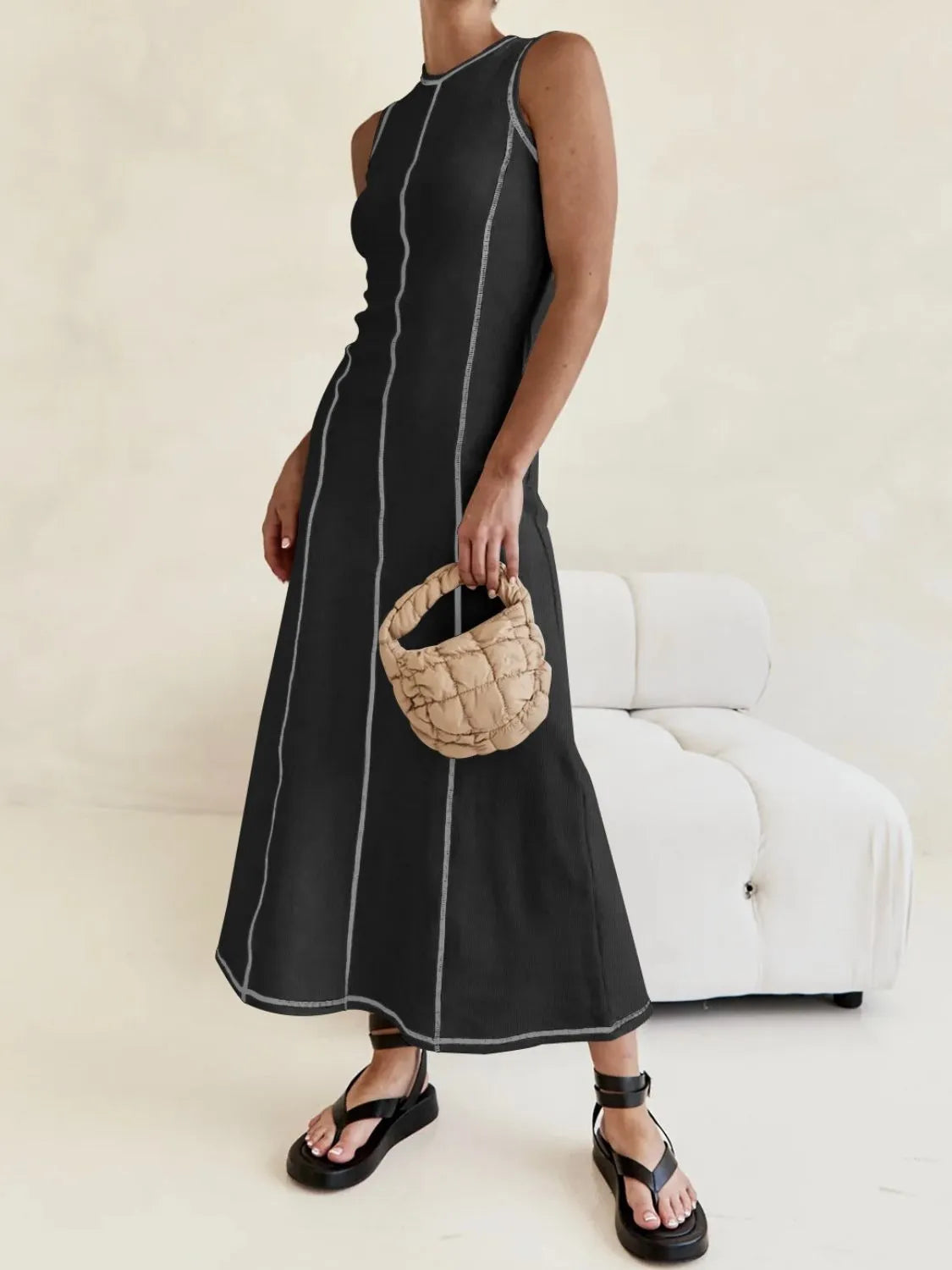 Contrast Stitching Round Neck Sleeveless Midi Dress
