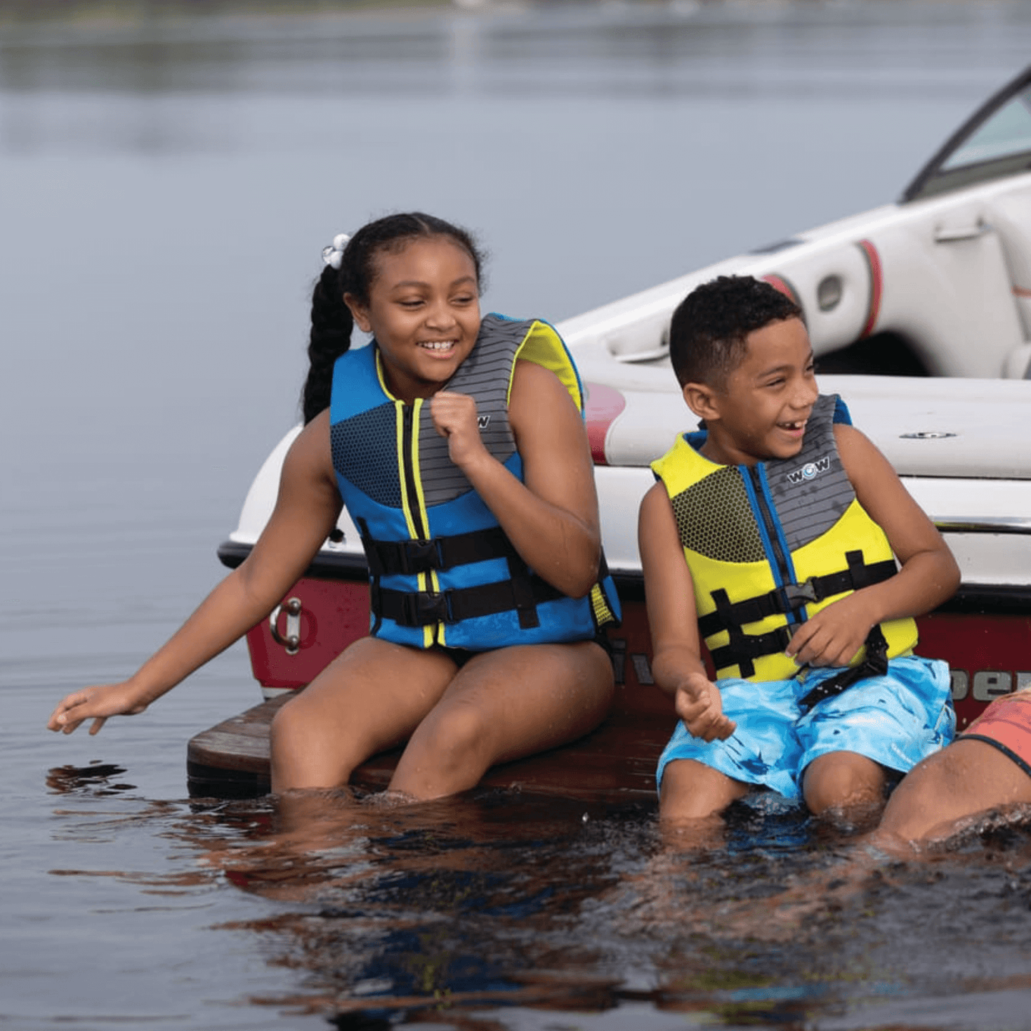 WOW Sports PFD Personal Floatation Device Lifejacket for Youths