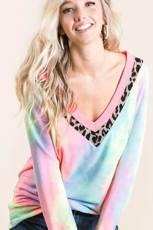 BiBi Tie Dye Terry V-Neck Top | Sybaritic Boutique