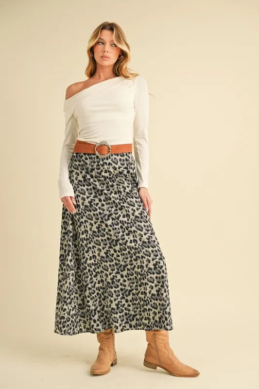 Aemi+Co Leopard Midi Skirt – Chic Animal Print Midi