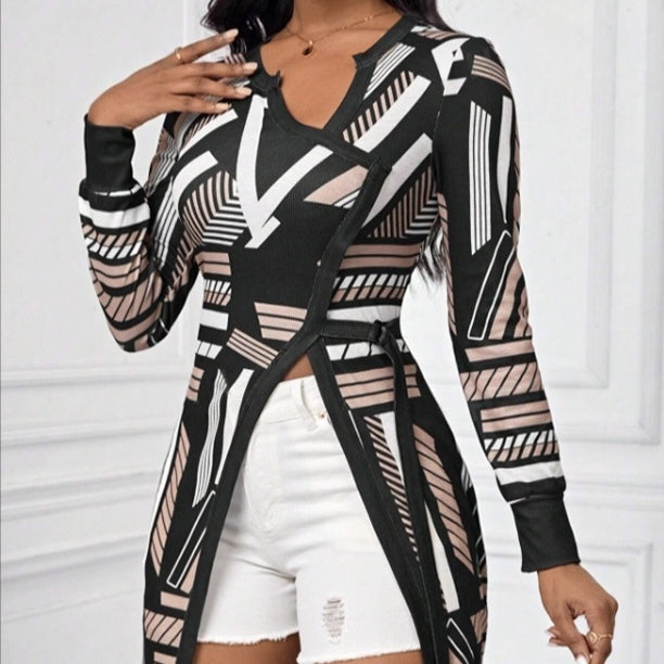 Geometric Print Waist-Cinch Tee with Side Slit - Polyester