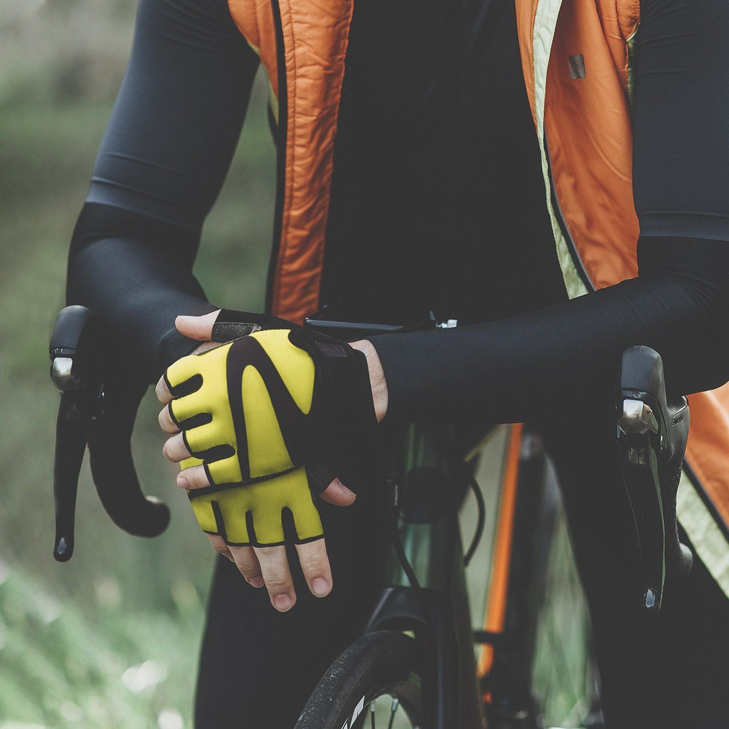 multi-functional weightlifting gloves Cycling Biker Gloves Fingerless Gym gloves Breathable MTB Accessories Motorcycle Sports Gloves Cycling Equipment
