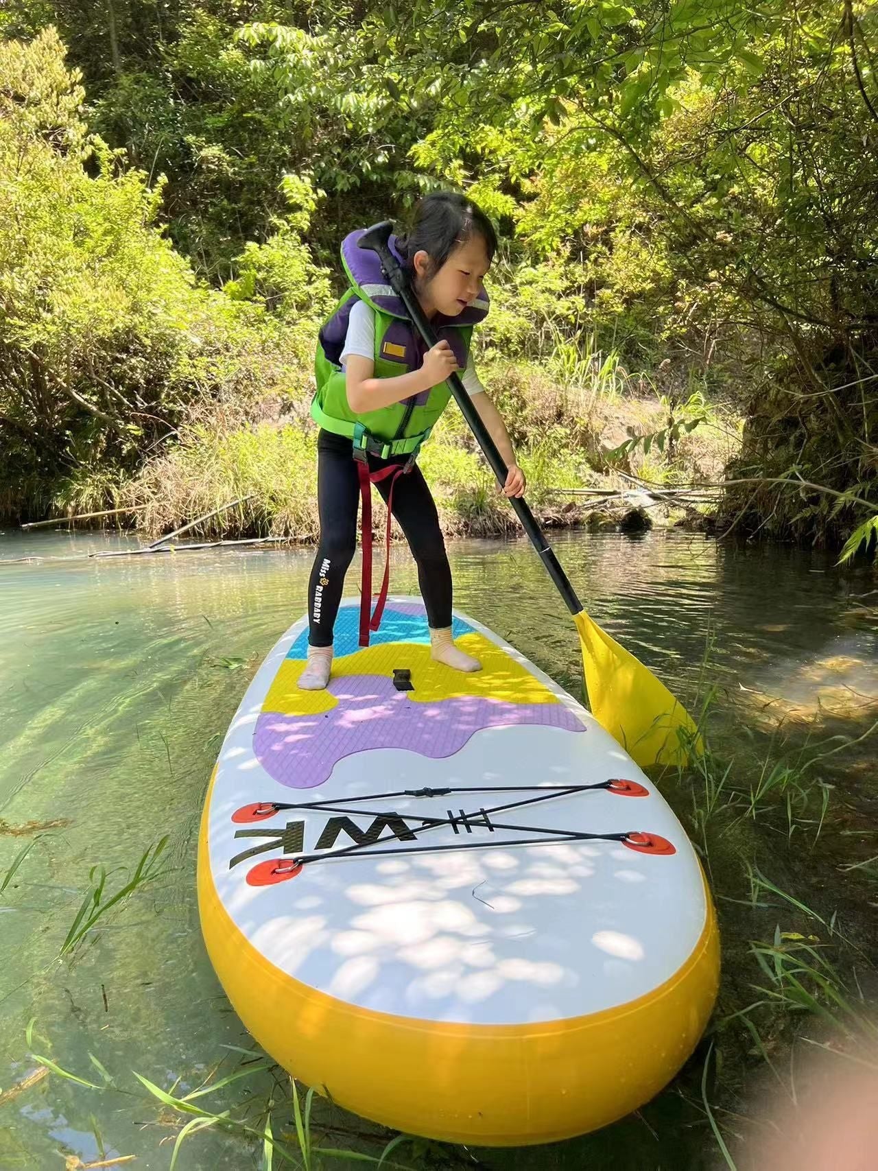 inflatable paddle board 8' Kids Sup including sup paddle, paddleboard backpack, pump, leash