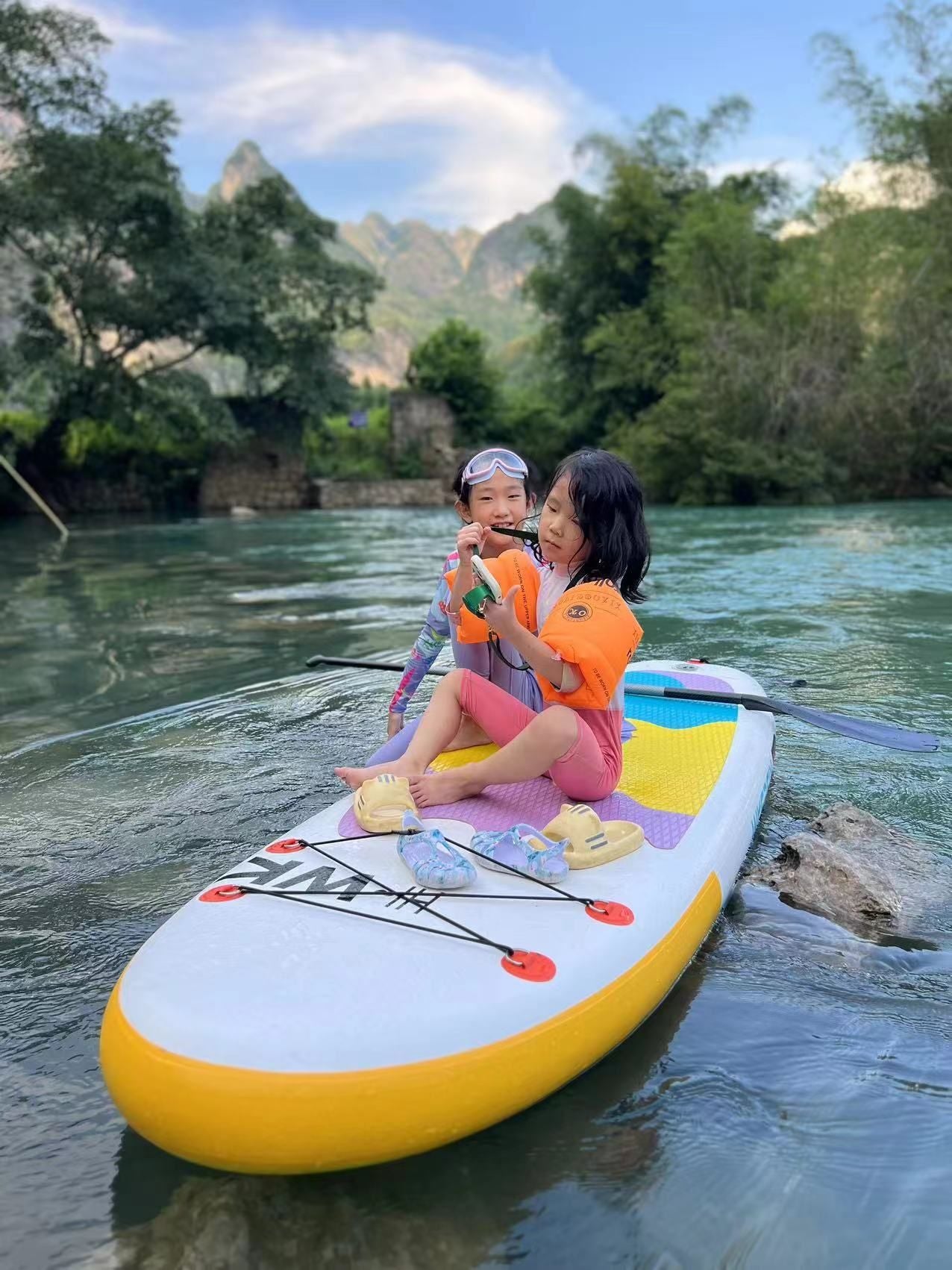inflatable paddle board 8' Kids Sup including sup paddle, paddleboard backpack, pump, leash