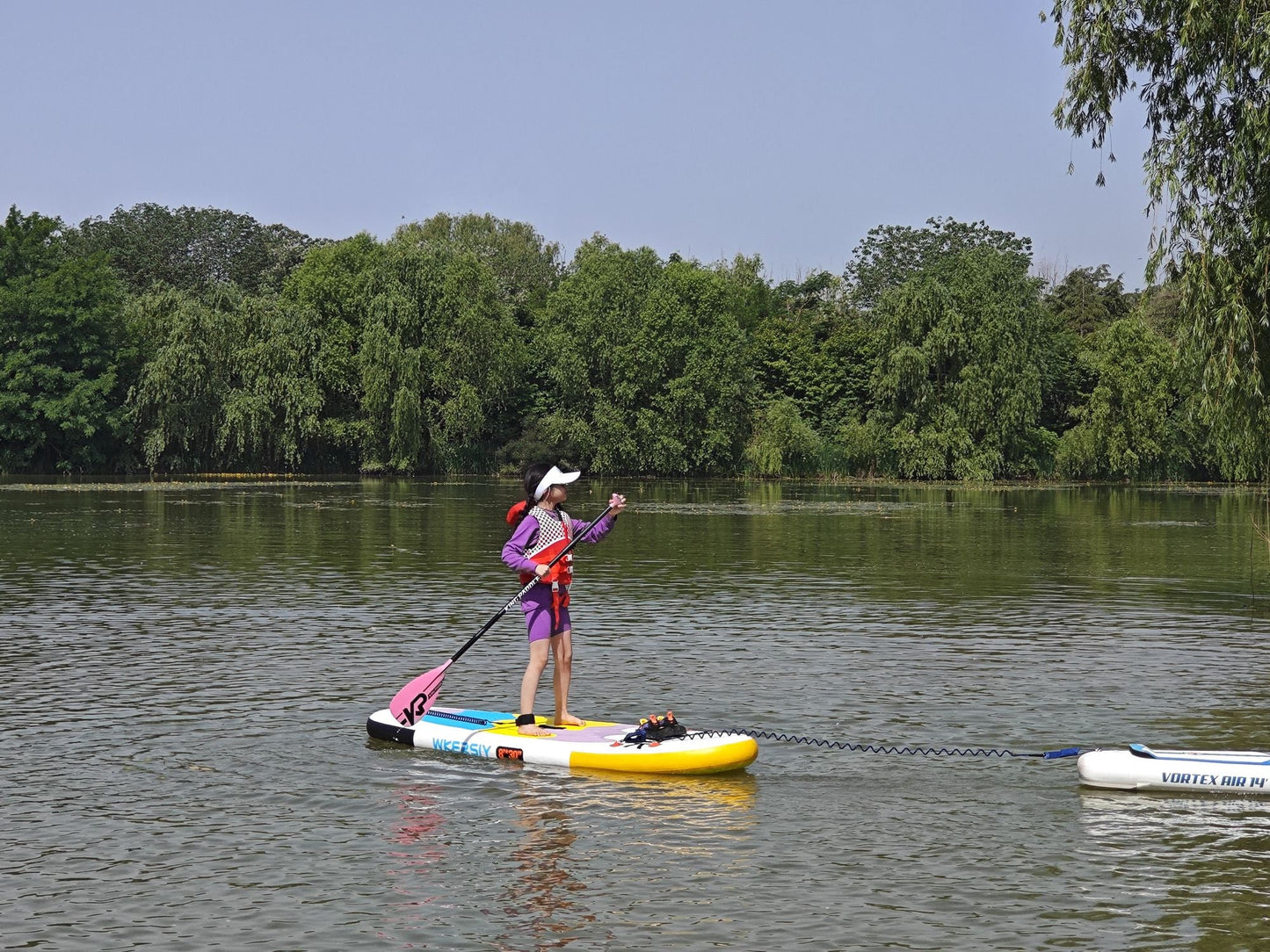 inflatable paddle board 8' Kids Sup including sup paddle, paddleboard backpack, pump, leash