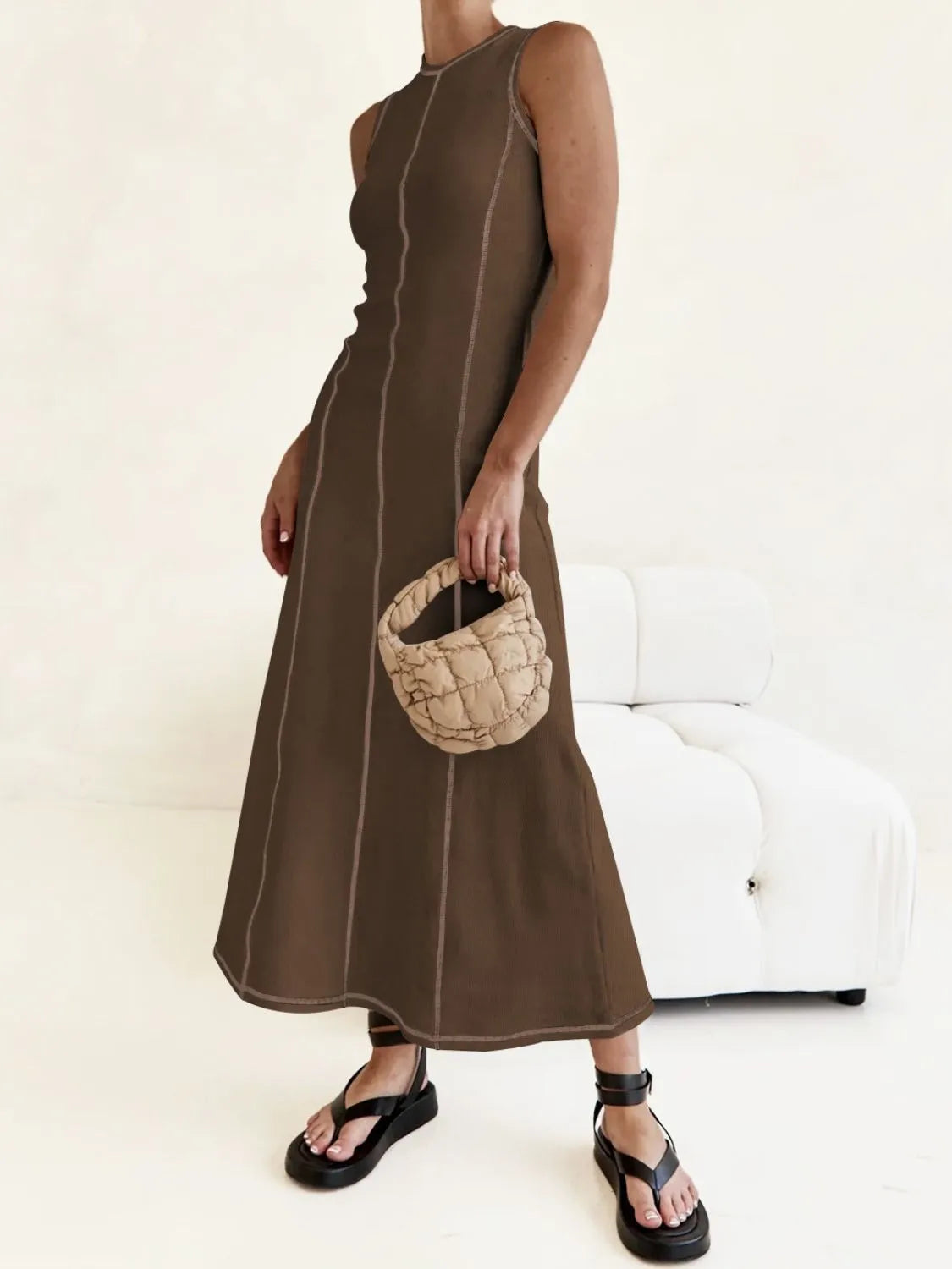 Contrast Stitching Round Neck Sleeveless Midi Dress