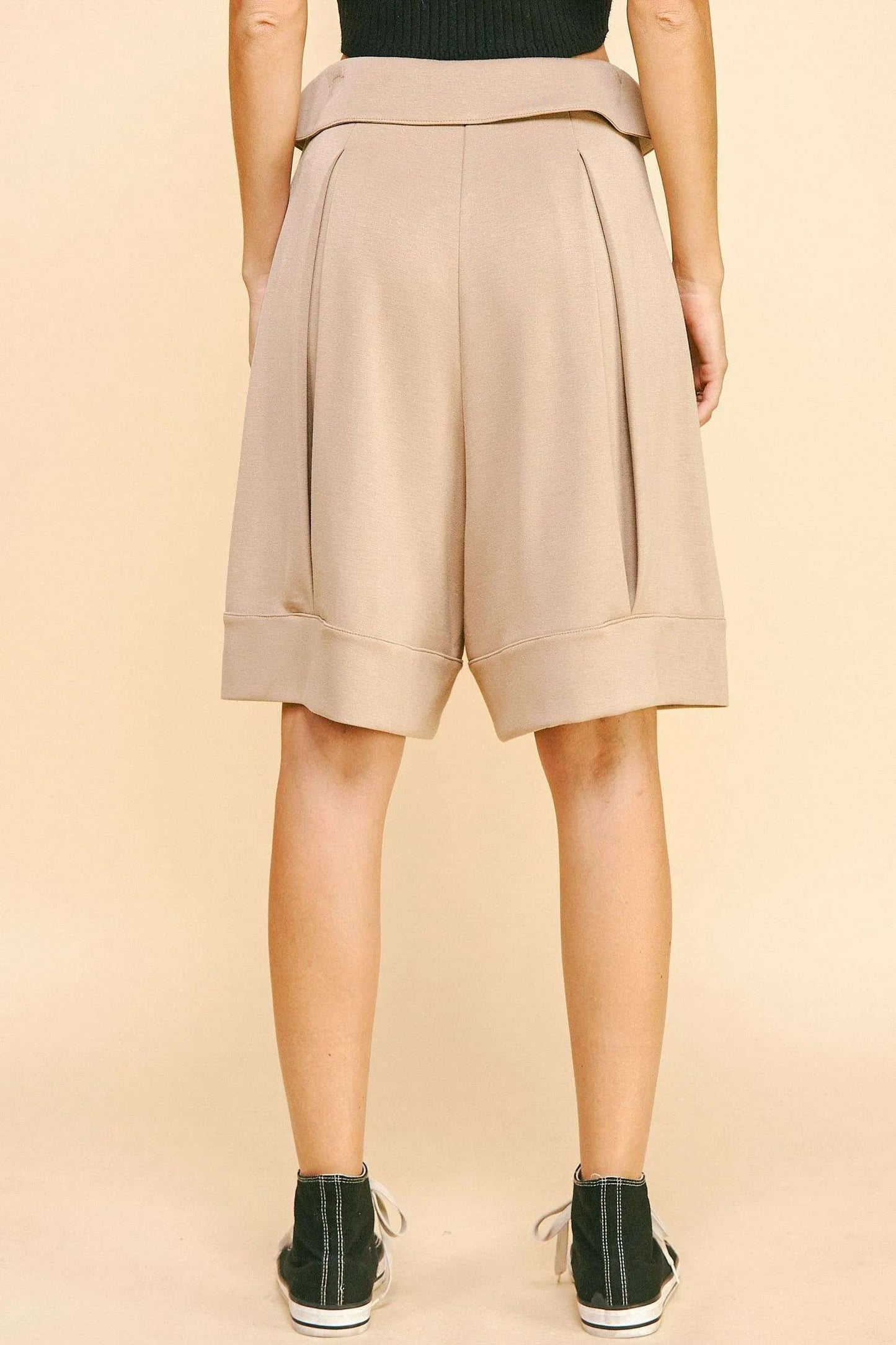 Davi & Dani Fold Over Waist Band Strap Detail Short