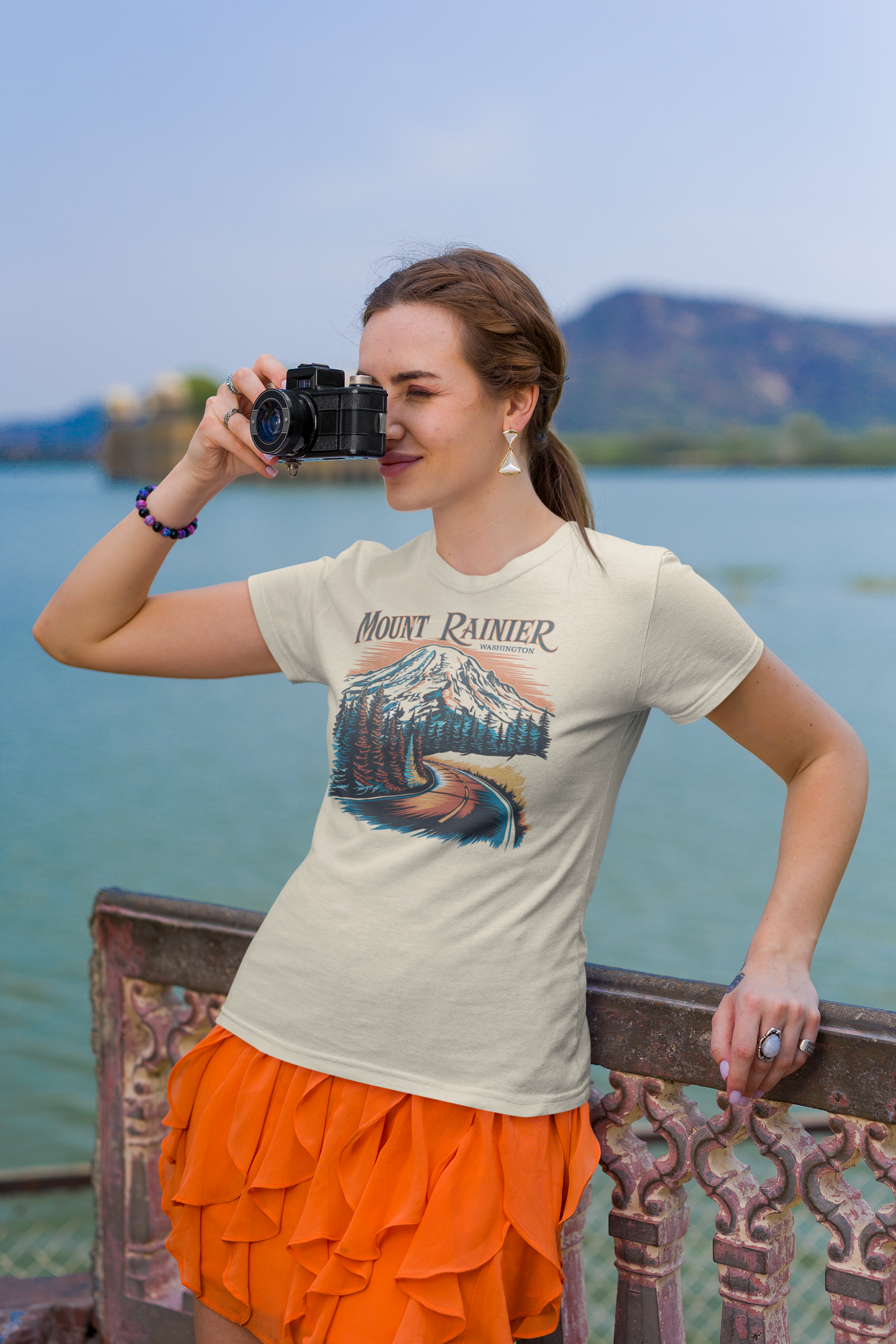 Mount Rainier Washington Unisex Fit Softstyle T-Shirt