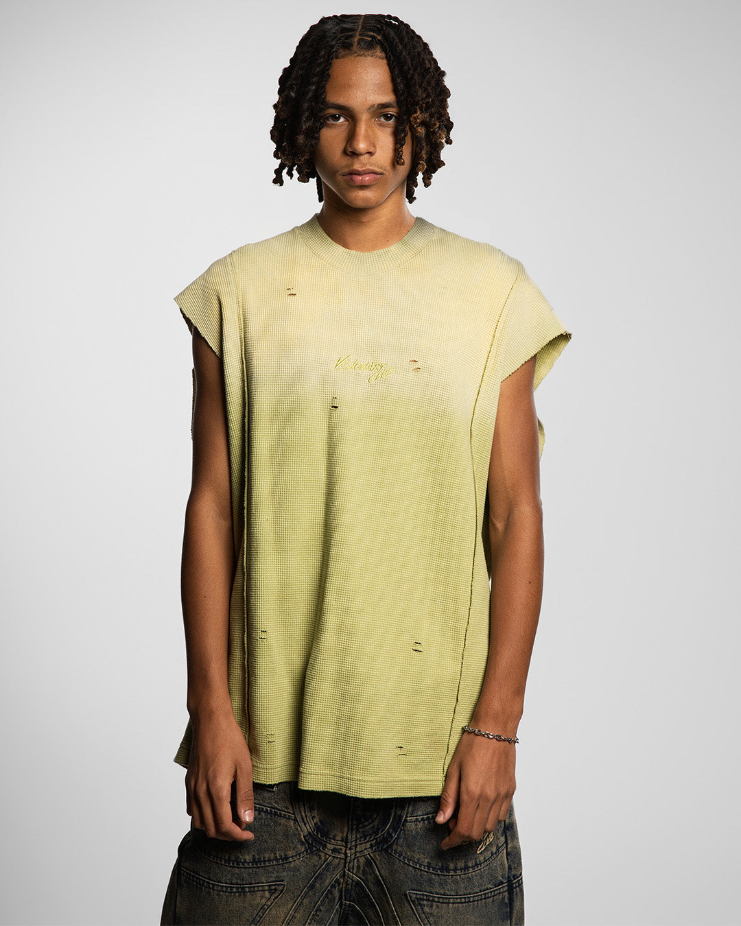 "DANGEROUS ELEMENTS" FADE SLEEVELESS TANK ( LIME GREEN )