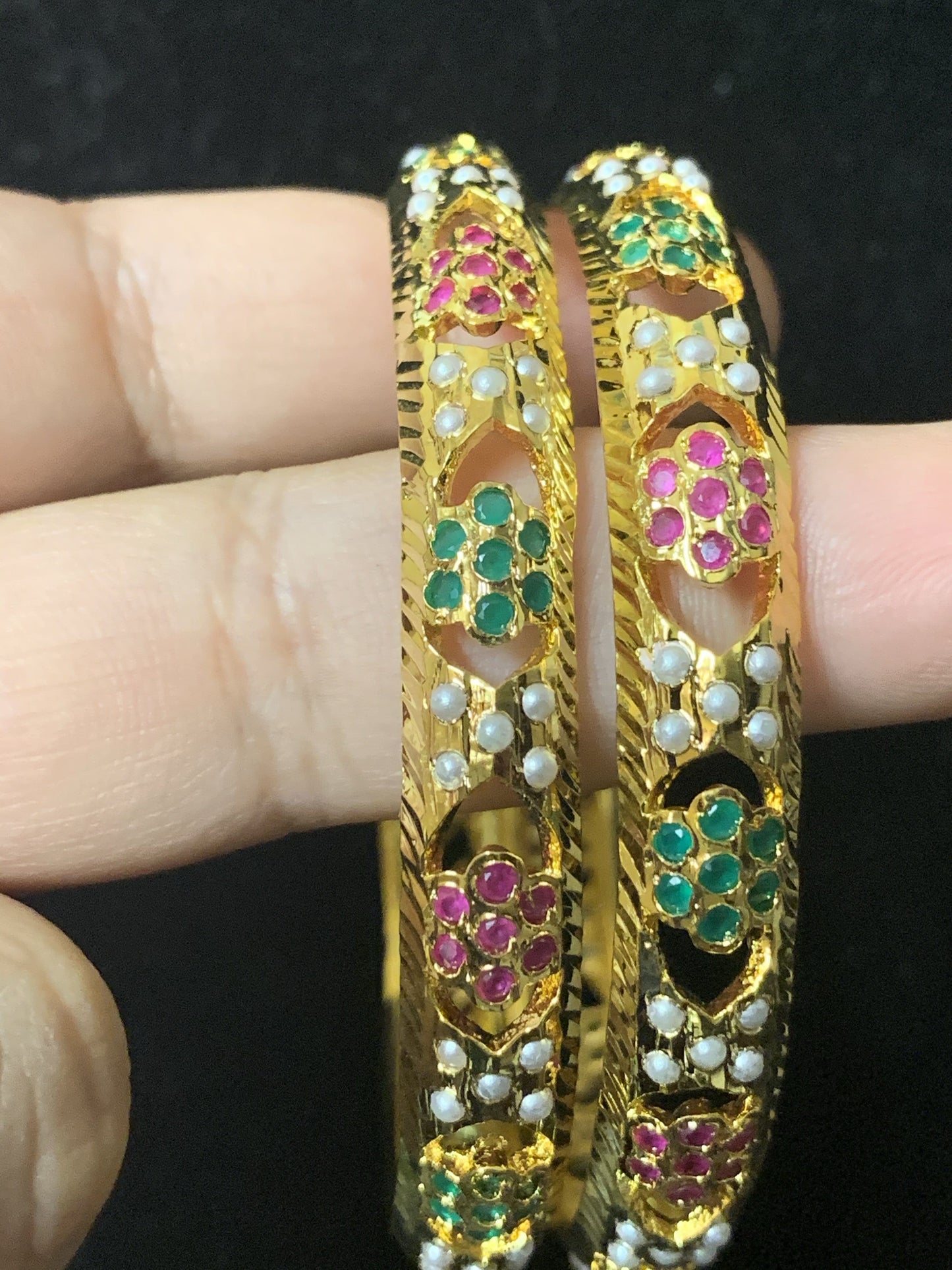 B94 Shama ruby emerald bangles ( READY TO SHIP )