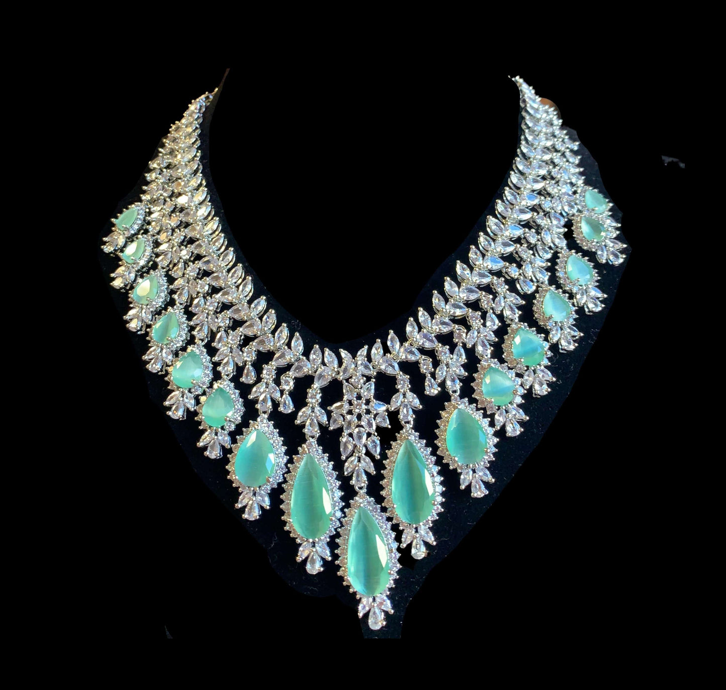 BR66 Nafisa necklace set in mint green ( READY TO SHIP )