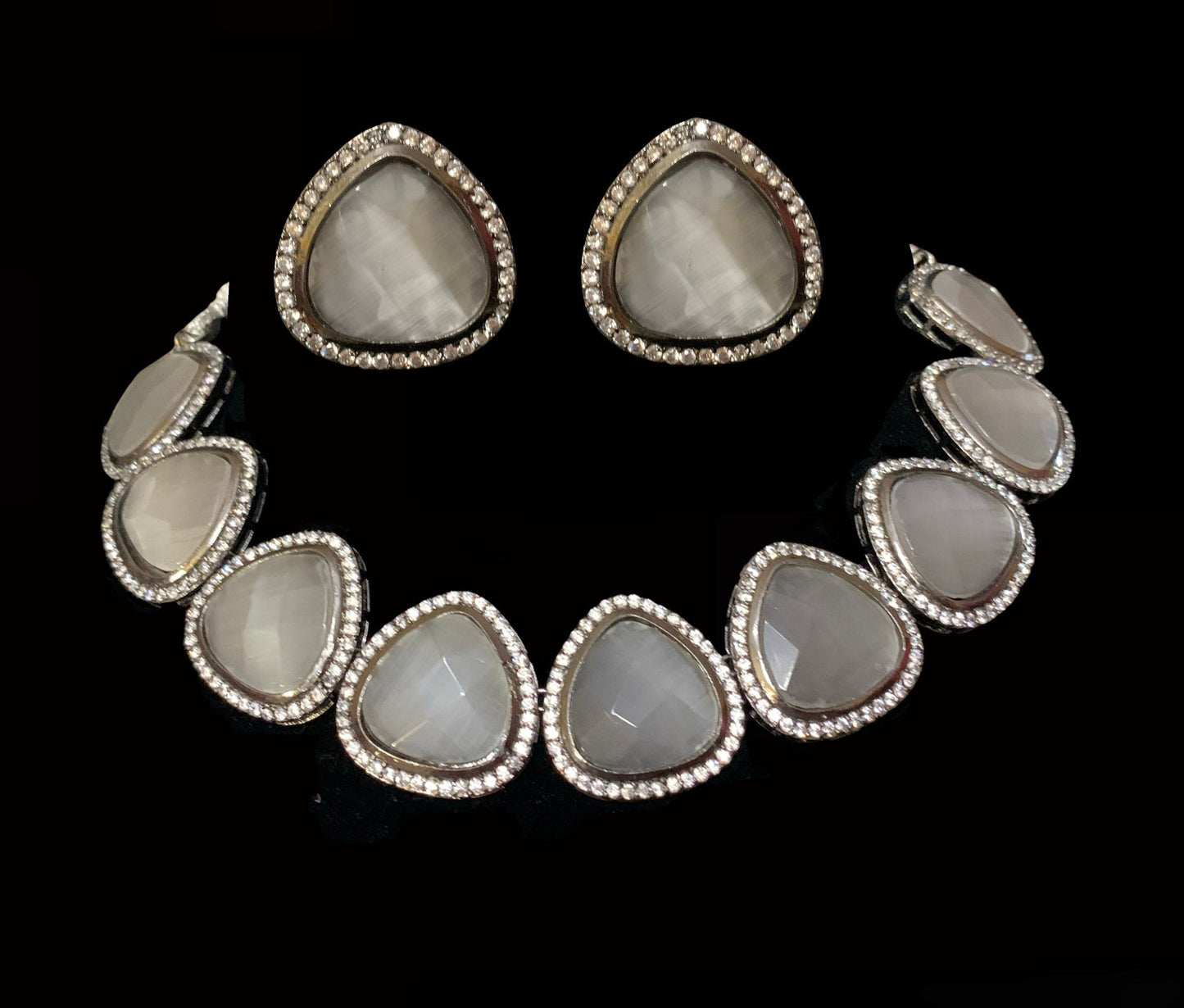 NS6 Victorian plated cz necklace - grey ( READY TO SHIP )