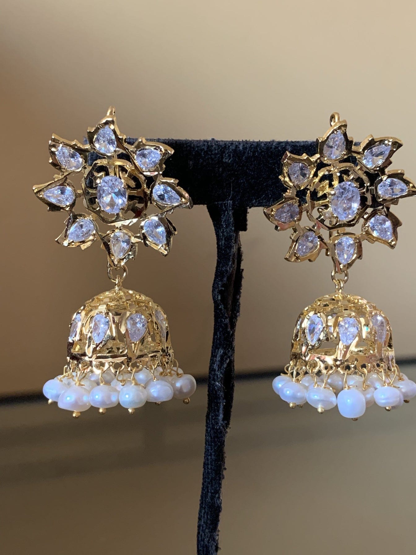 DER306 Evelyn Karanphool jhumka ( pearls ) READY TO SHIP