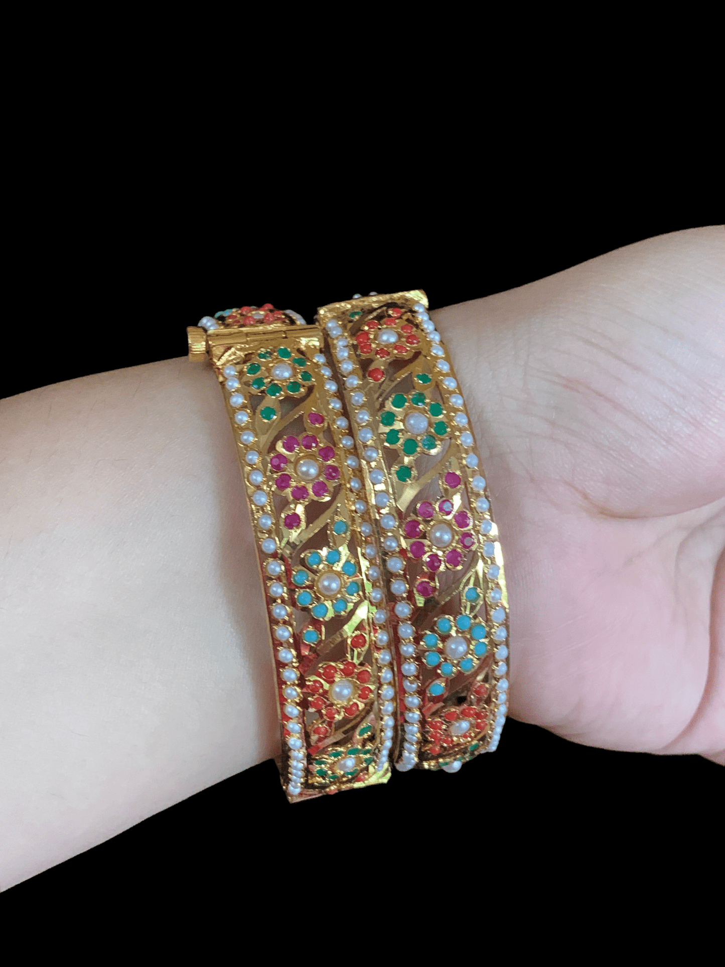 B23 SARAH JADAU BANGLES - navratan ( SHIPS IN 4 WEEKS )