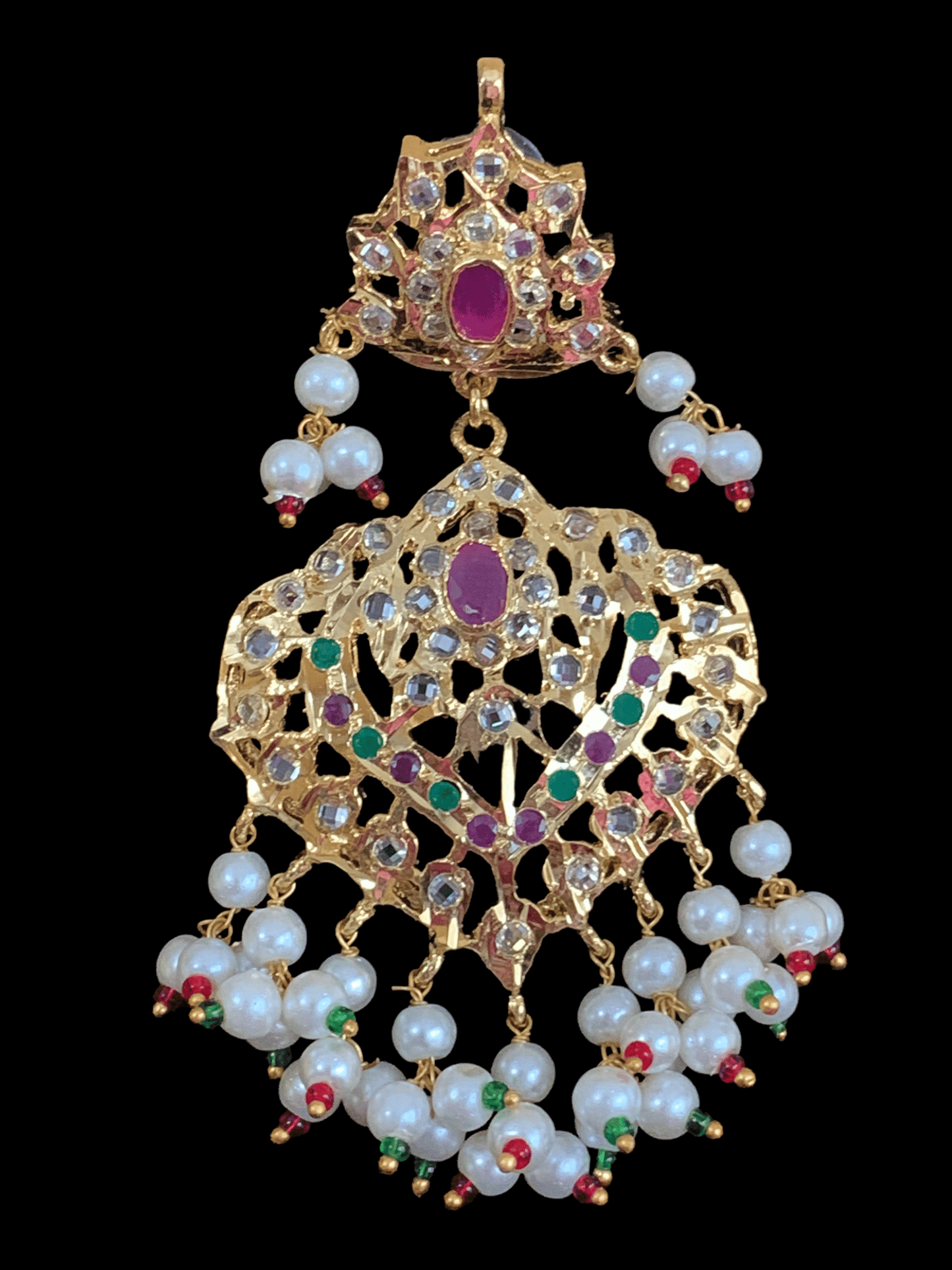 DER333 Ekta earrings in ruby emerald ( SHIPS IN 4 WEEKS )
