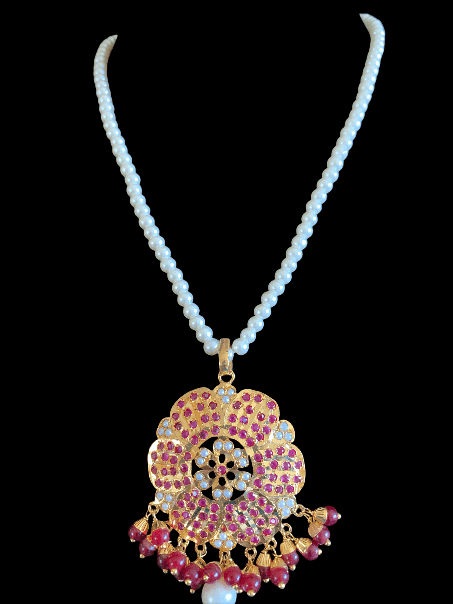 PS3 Maira pendant set in ruby ( SHIPS IN 4 WEEKS )