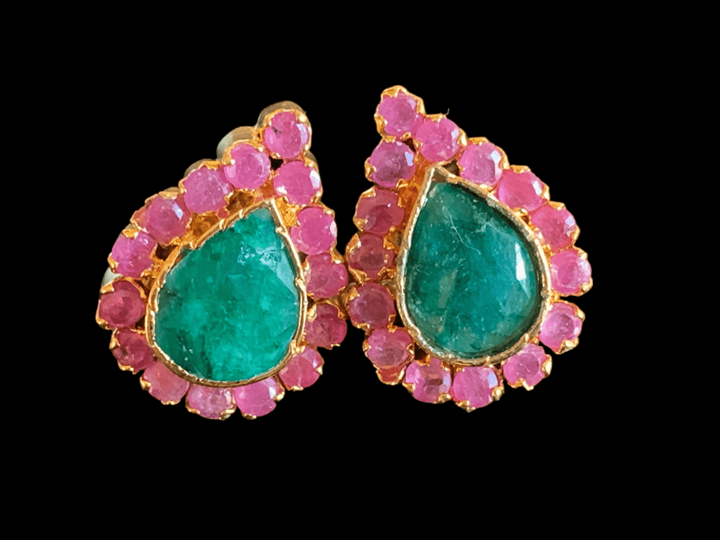 PS458 Pendant set with ruby emerald ( READY TO SHIP )