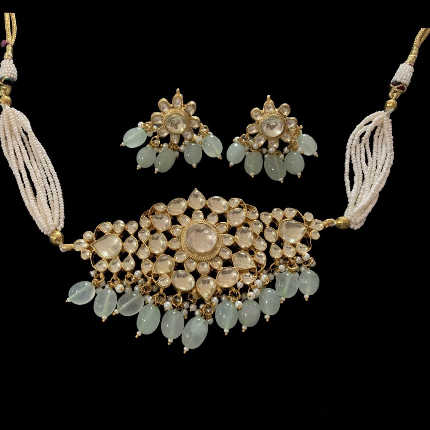C227 Ria choker set in green ( READY TO SHIP)