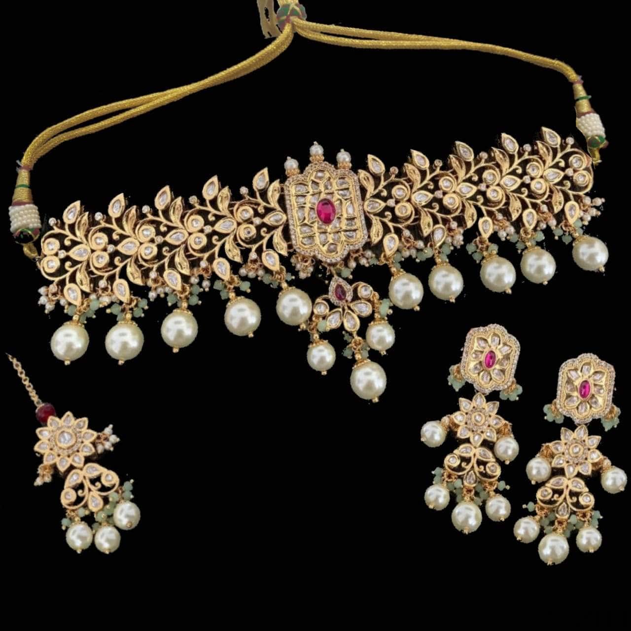 C96 Sidra choker set with tika ( SHIPS IN 3 WEEKS )