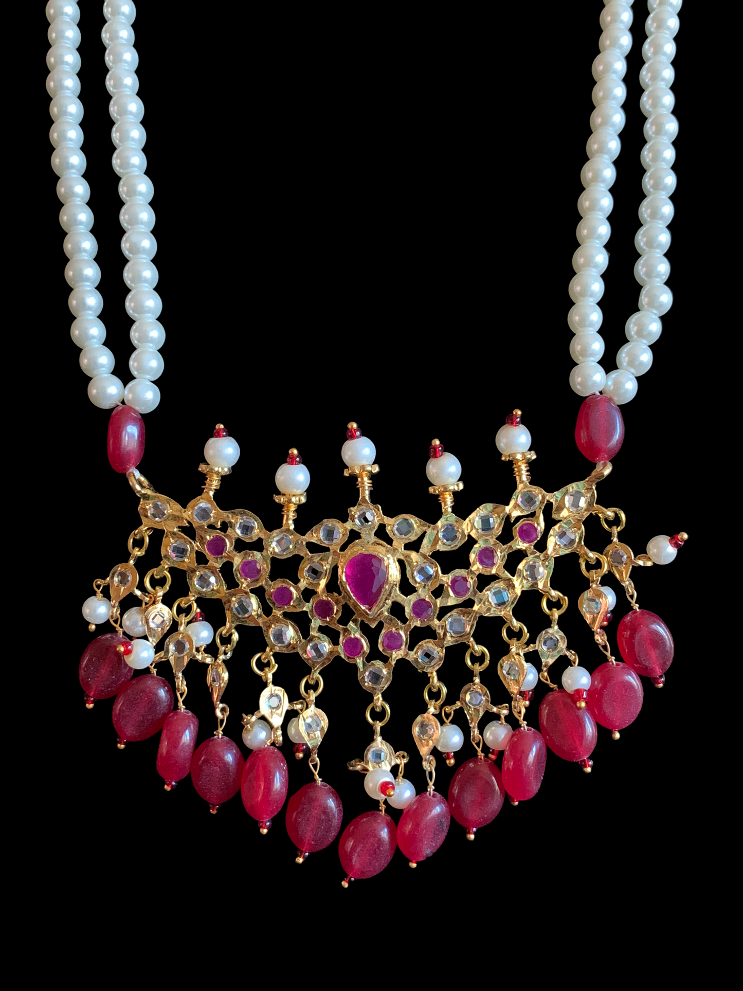 PS426 Hyderabadi tirmani with chandbali ( SHIPS IN 4 WEEKS )