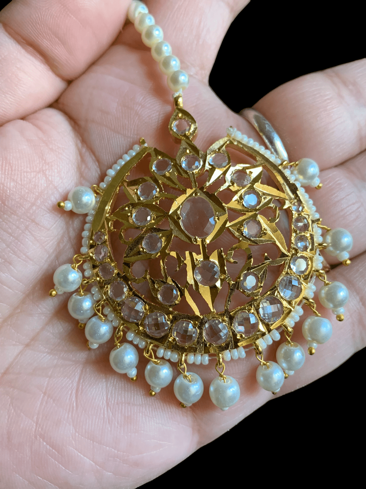 DJTK32 Koyal shell pearl  tika ( READY TO SHIP )