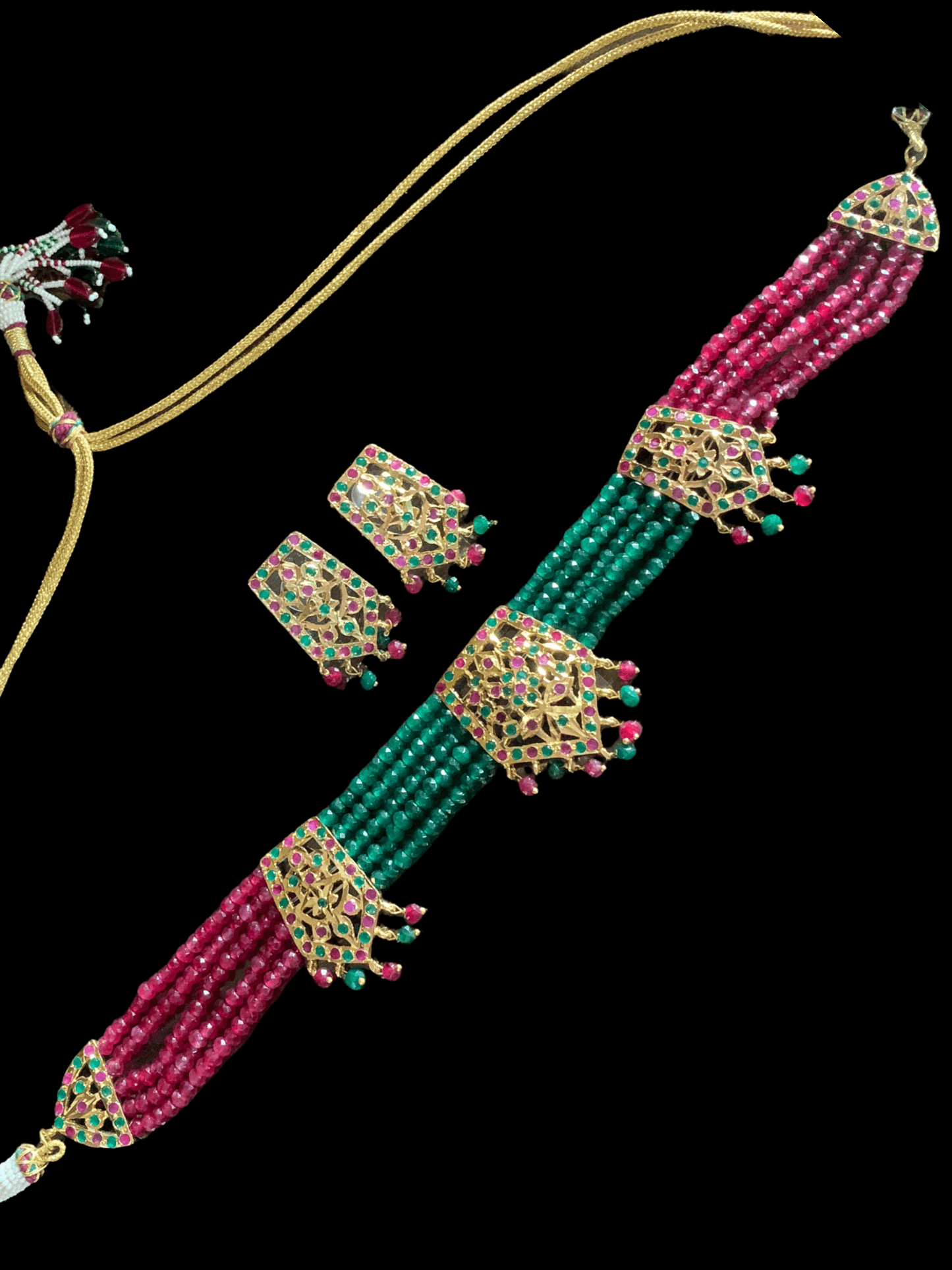 C34 Indu choker in red green beads ( READY TO SHIP)