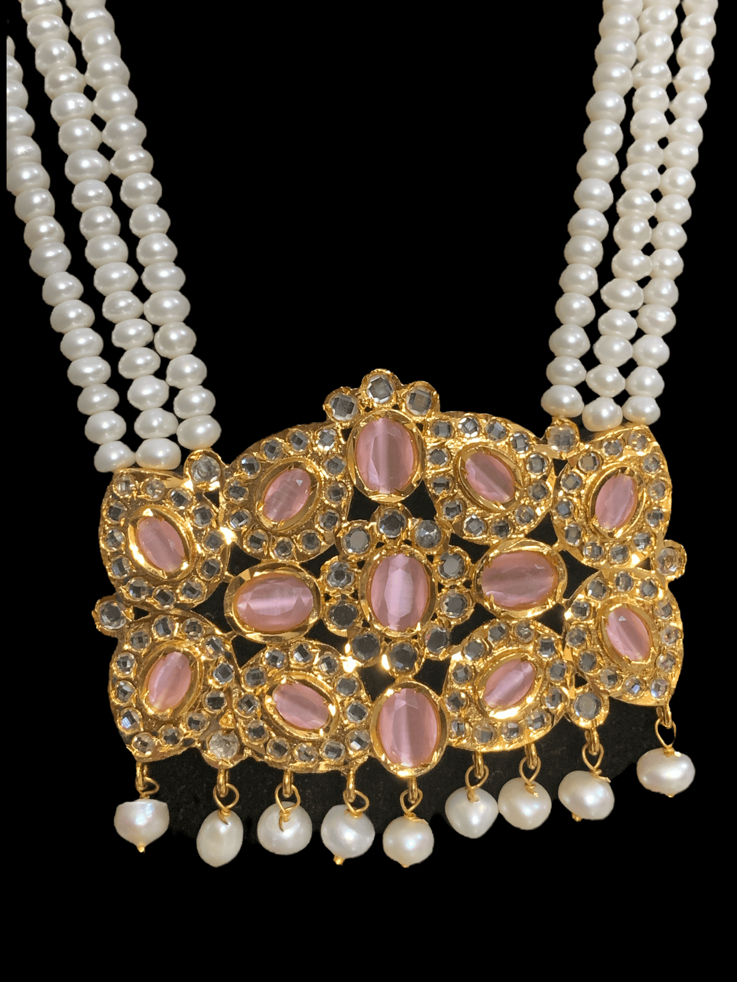 LN24 Sharnaz fresh water pearl necklace In pink ( READY TO SHIP)