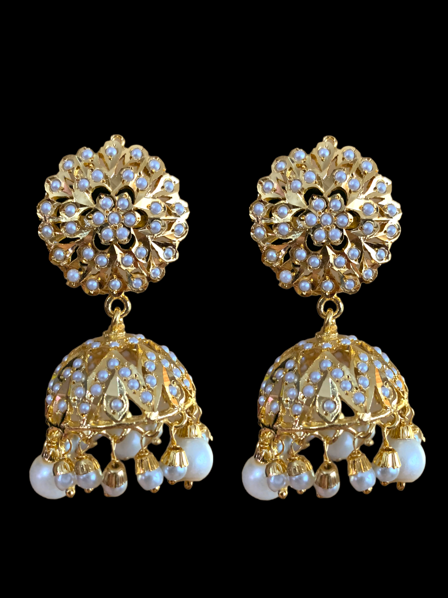 C192 Gold plated choker set in pearls ( READY TO SHIP)