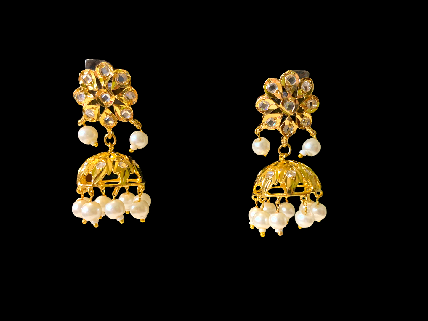 DER350 Pearl jhumka in flower tops ( READY TO SHIP  )