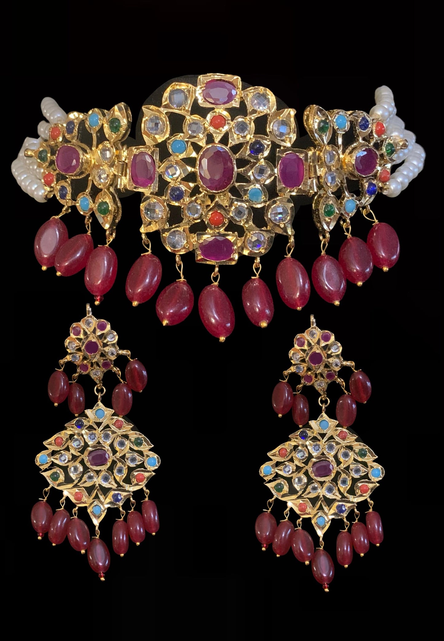 Lekha choker set in Navratan ( shell pearls ) ( SHIPS IN 4 WEEKS )