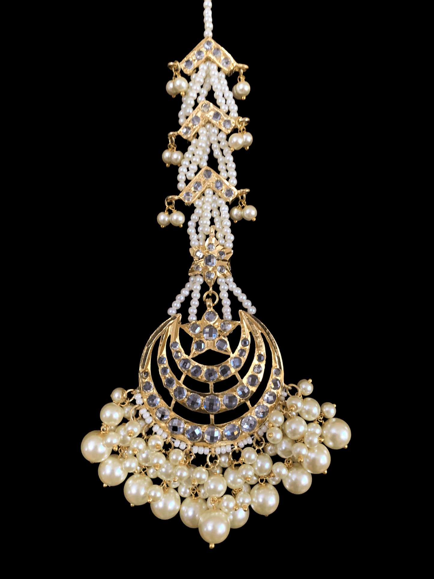 DJET28 Tahura earrings tika in pearls ( READY TO SHIP )