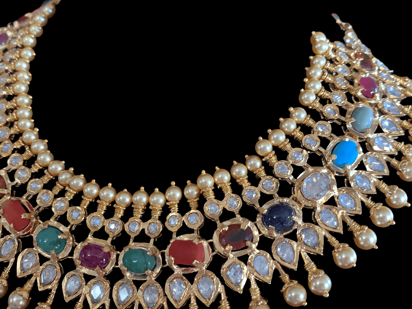 NS21 Aleezay necklace with natural stones ( SHIPS IN 4 WEEKS )