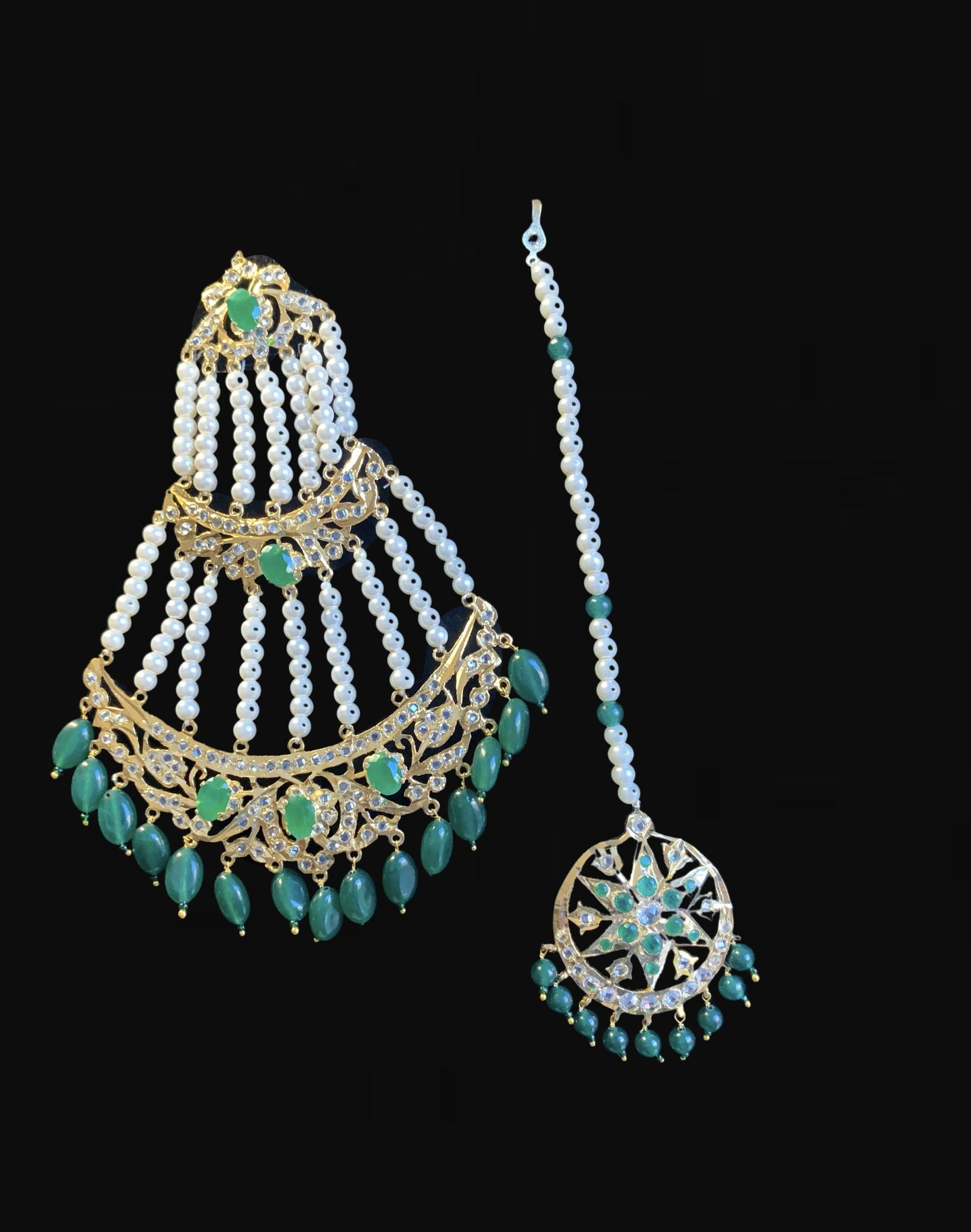 Manaal jhoomar tika in green ( SHIPS IN 4 WEEKS )