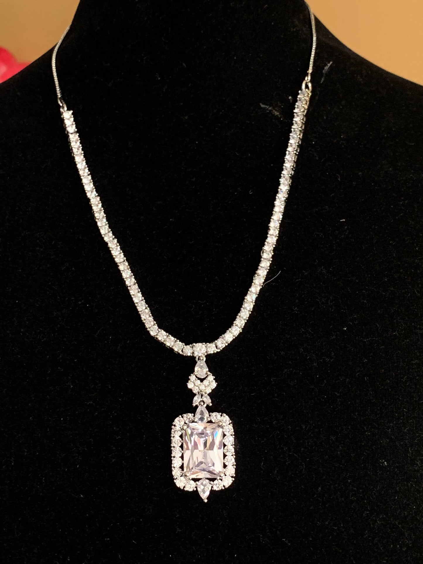 NS508 Myrha cz necklace set -clear READY TO SHIP )