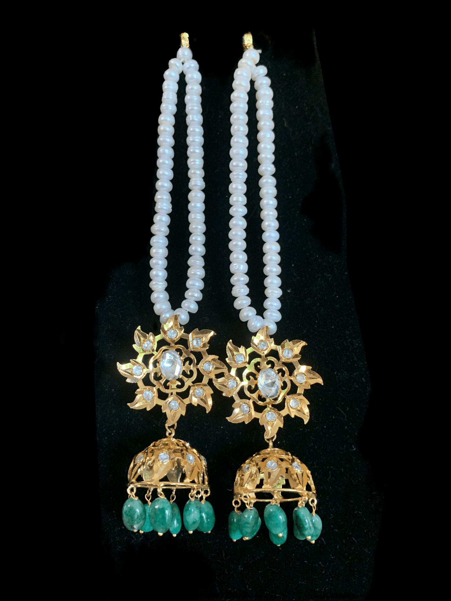 DER119 Karanphool jhumka in emerald beads ( READY TO SHIP )