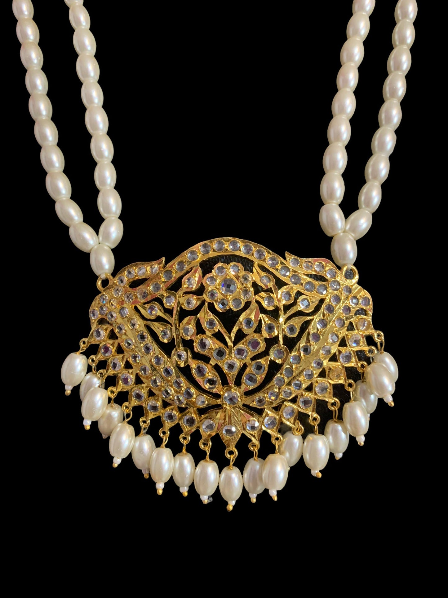 PS408 Anaya shell pearl necklace with earrings ( READY TO SHIP )