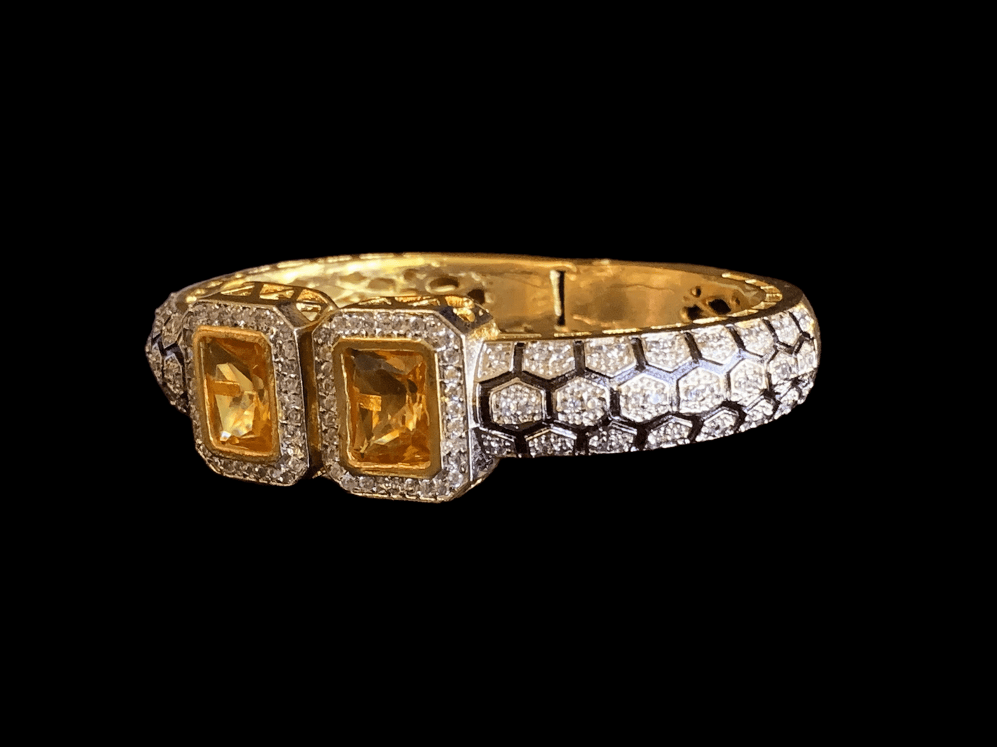 B56 Victorian kada ( golden )( SHIPS IN 4 WEEKS )