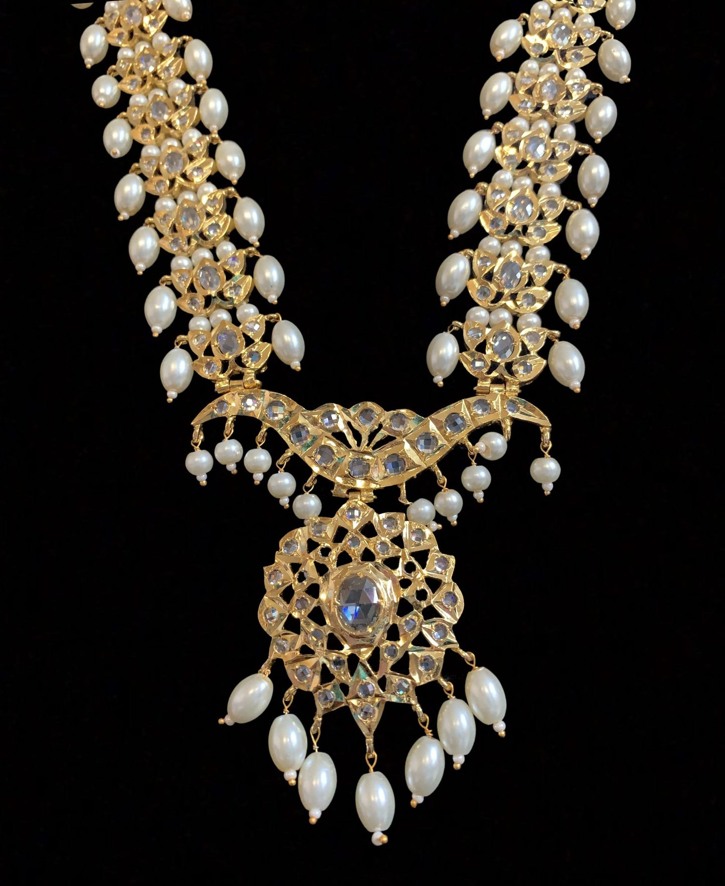 LN80 Asif jaahi haar in shell pearls   ( READY TO SHIP )