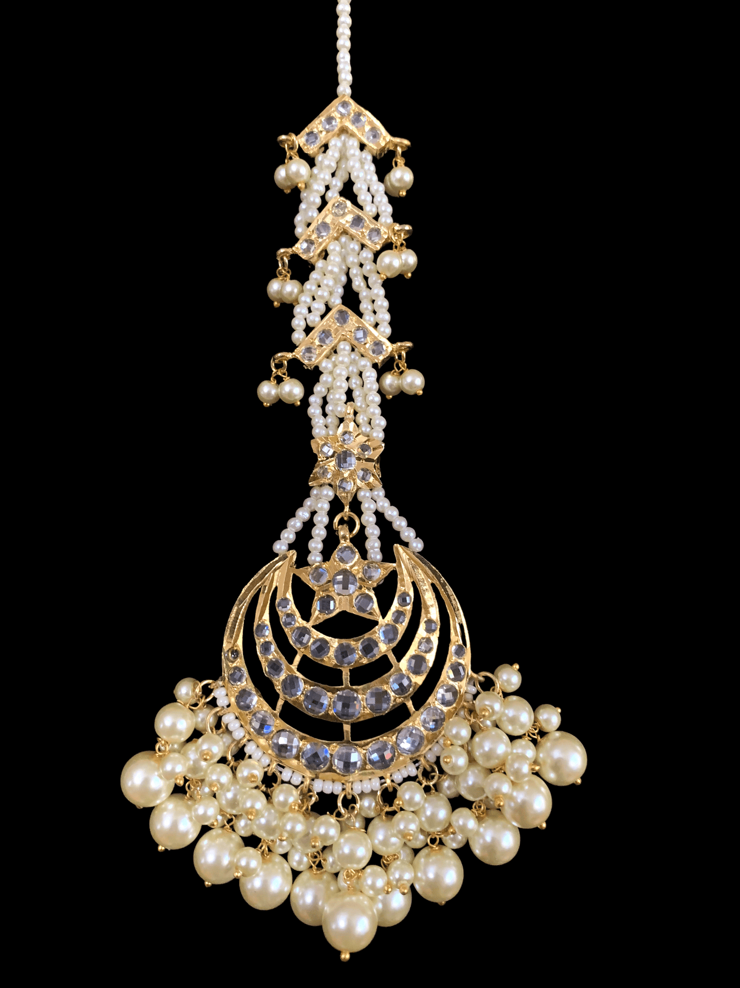 DJET28 Tahura earrings tika in pearls ( READY TO SHIP )