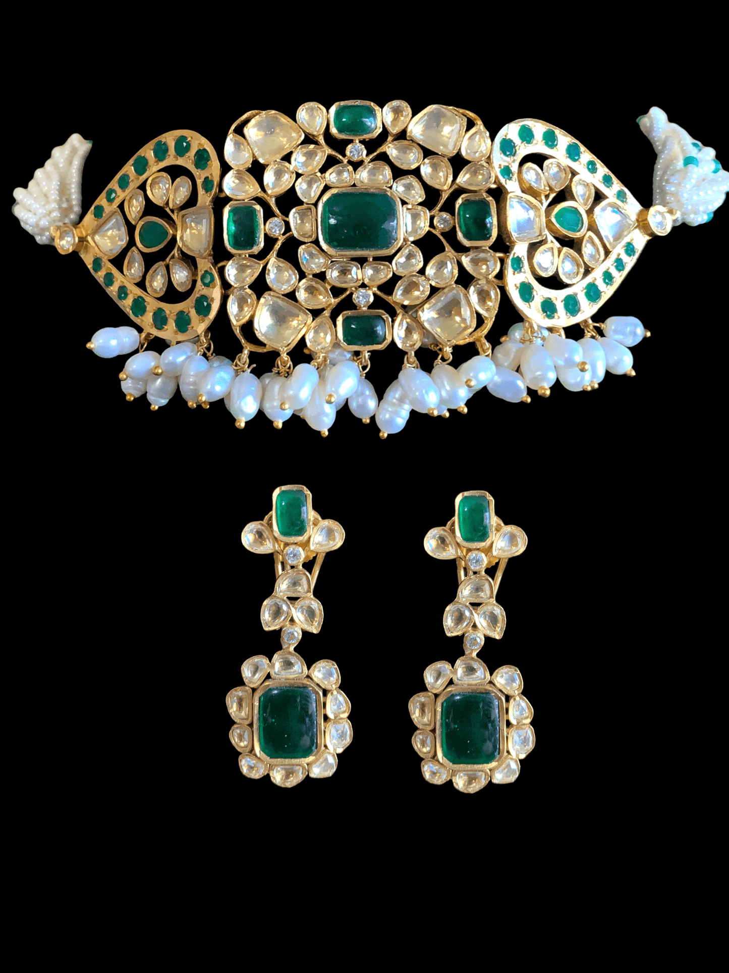 C134 fresh water pearl choker - green ( READY TO SHIP)