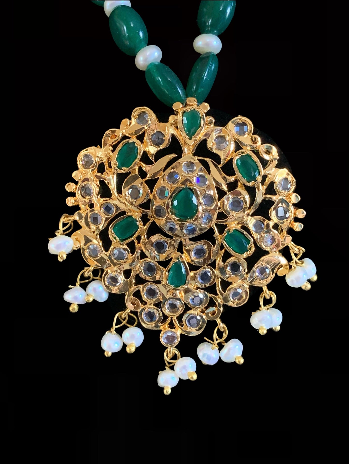 PS514 Hania hyderabadi pendant set in emeralds ( READY TO SHIP )