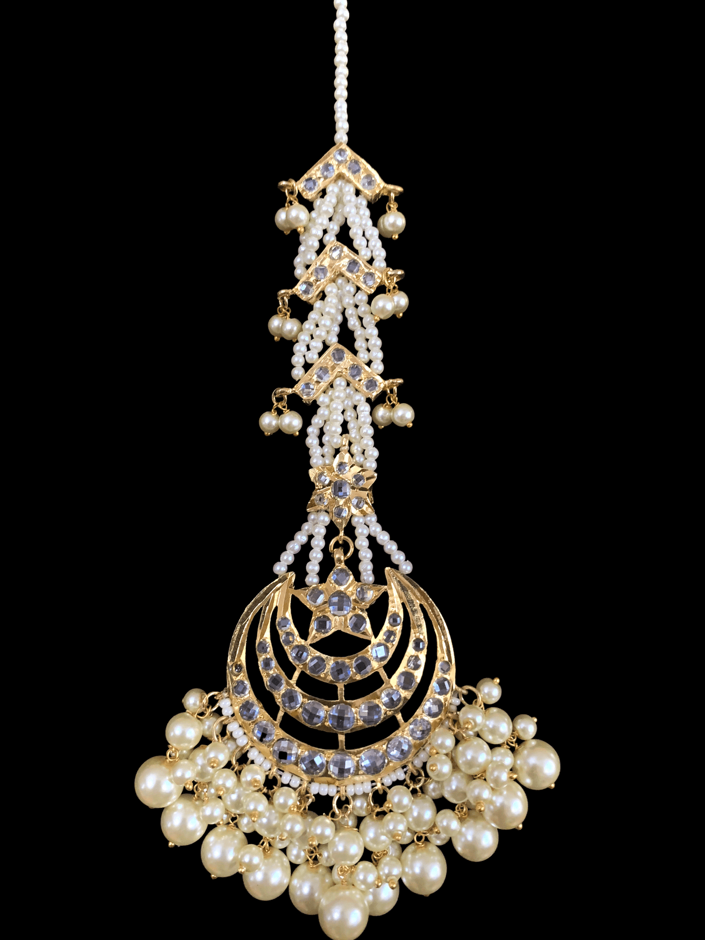 DJET28 Tahura earrings tika in pearls ( READY TO SHIP )