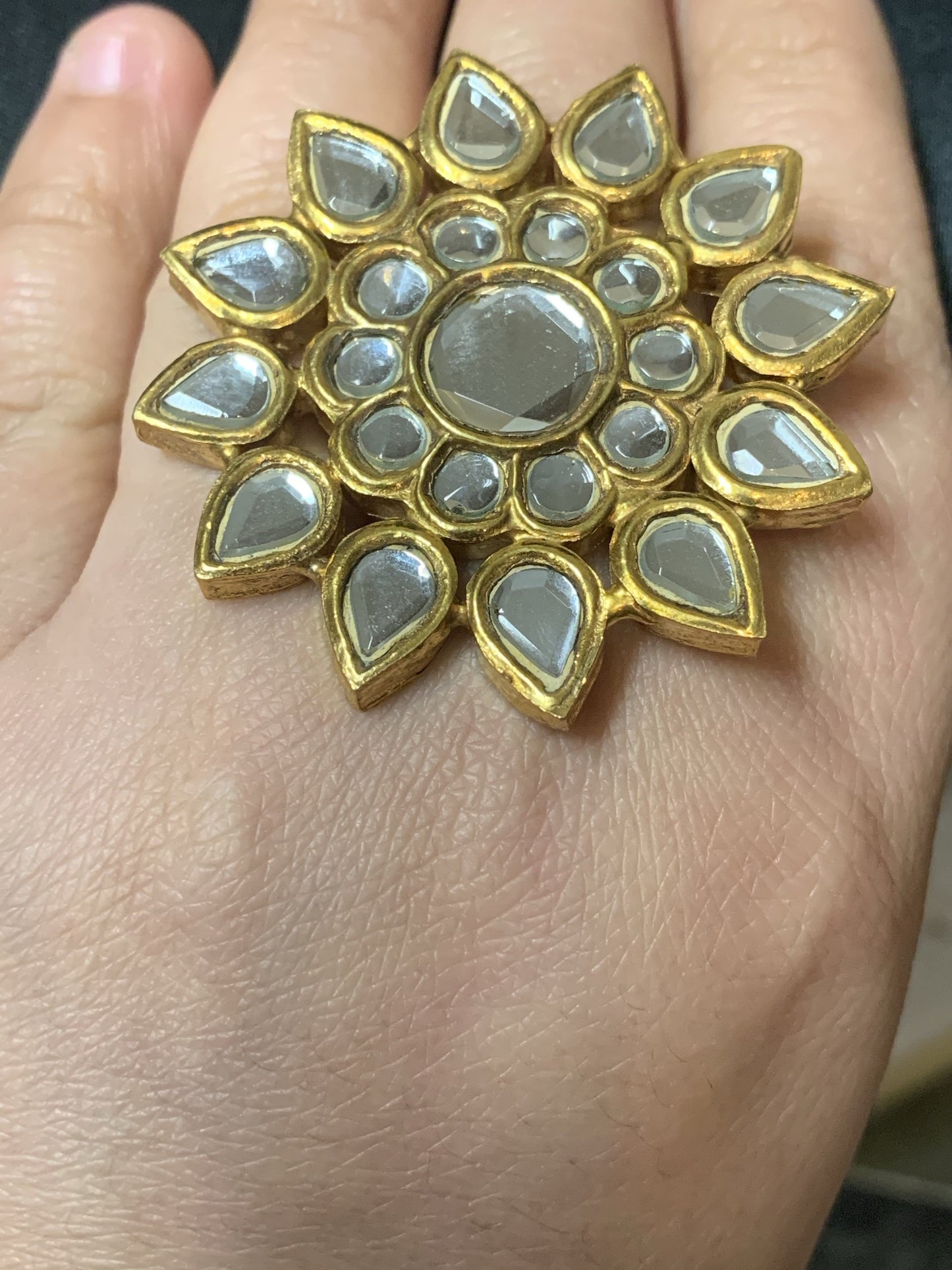 DJR29 Kundan flower ring ( READY TO SHIP )