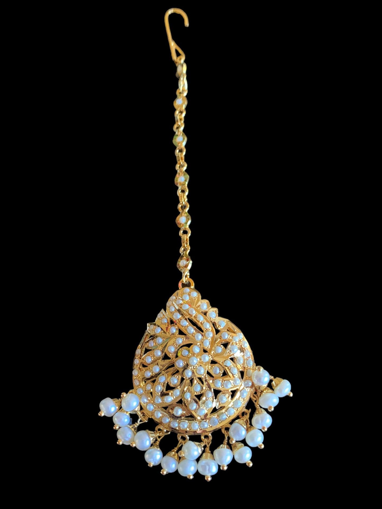 Gold plated silver tikka in fresh water pearls ( SHIPS IN 4 WEEKS )