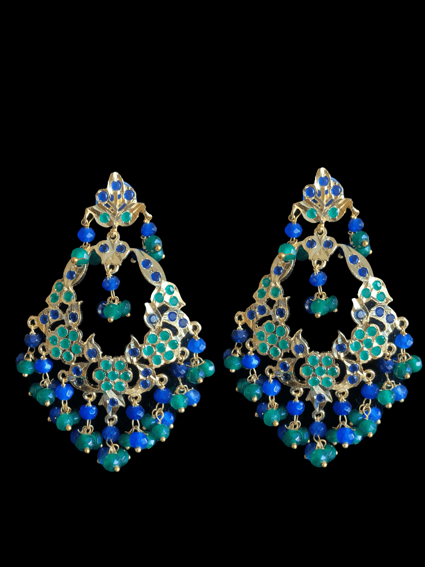 DJET24 Madhuri earrings tika set in blue green ( READY TO SHIP)